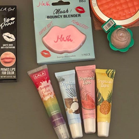 Lip Bundle Set - Picture 2 of 6